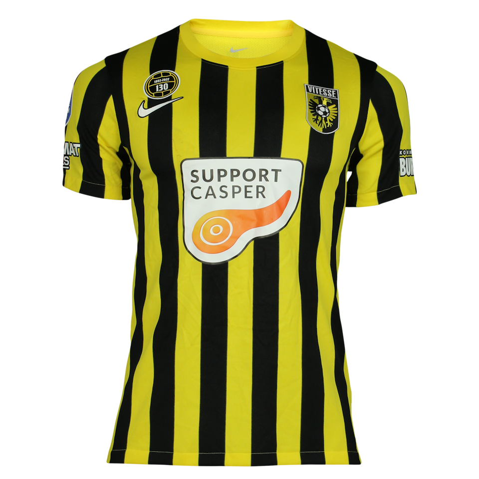 Maximilian Wittek Vitesse shirt