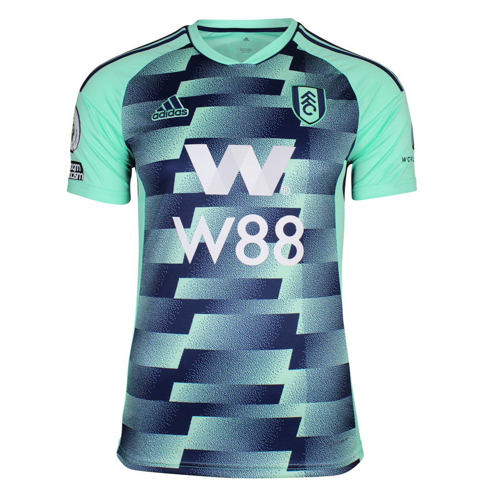 Andreas Pereira Fulham shirt