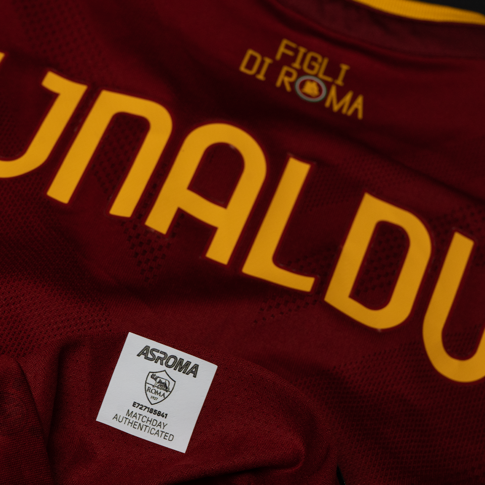 Georginio Wijnaldum AS Roma shirt