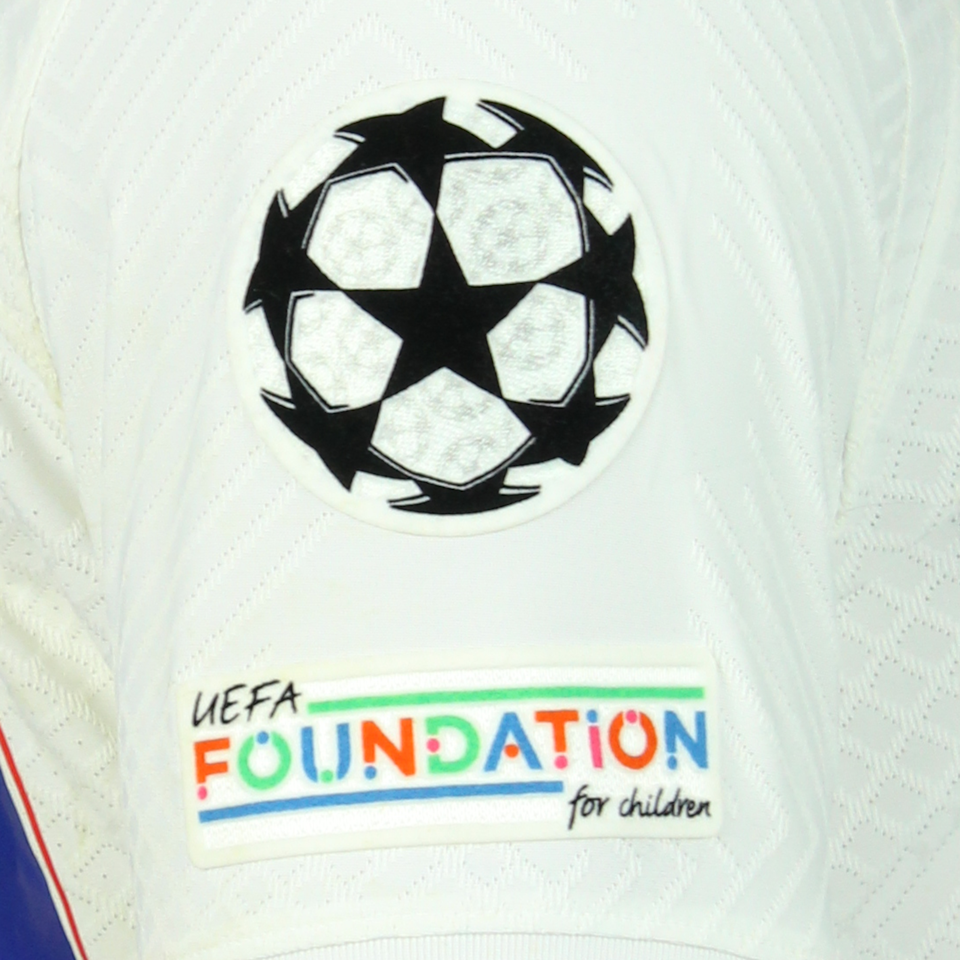 Nuno Mendes Paris Saint-Germain shirt