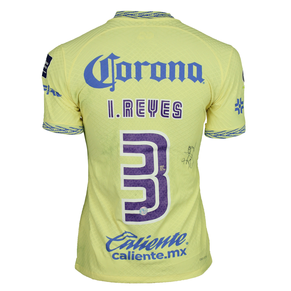 Israel Reyes Club América shirt