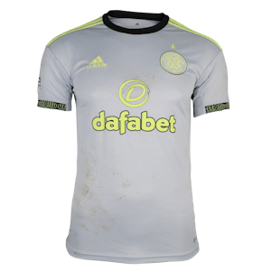 Reo Hatate Celtic shirt