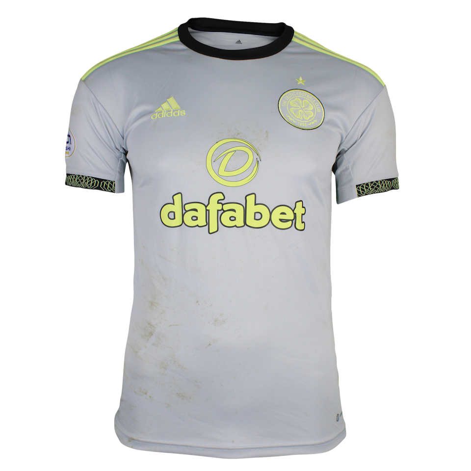 Reo Hatate Celtic shirt