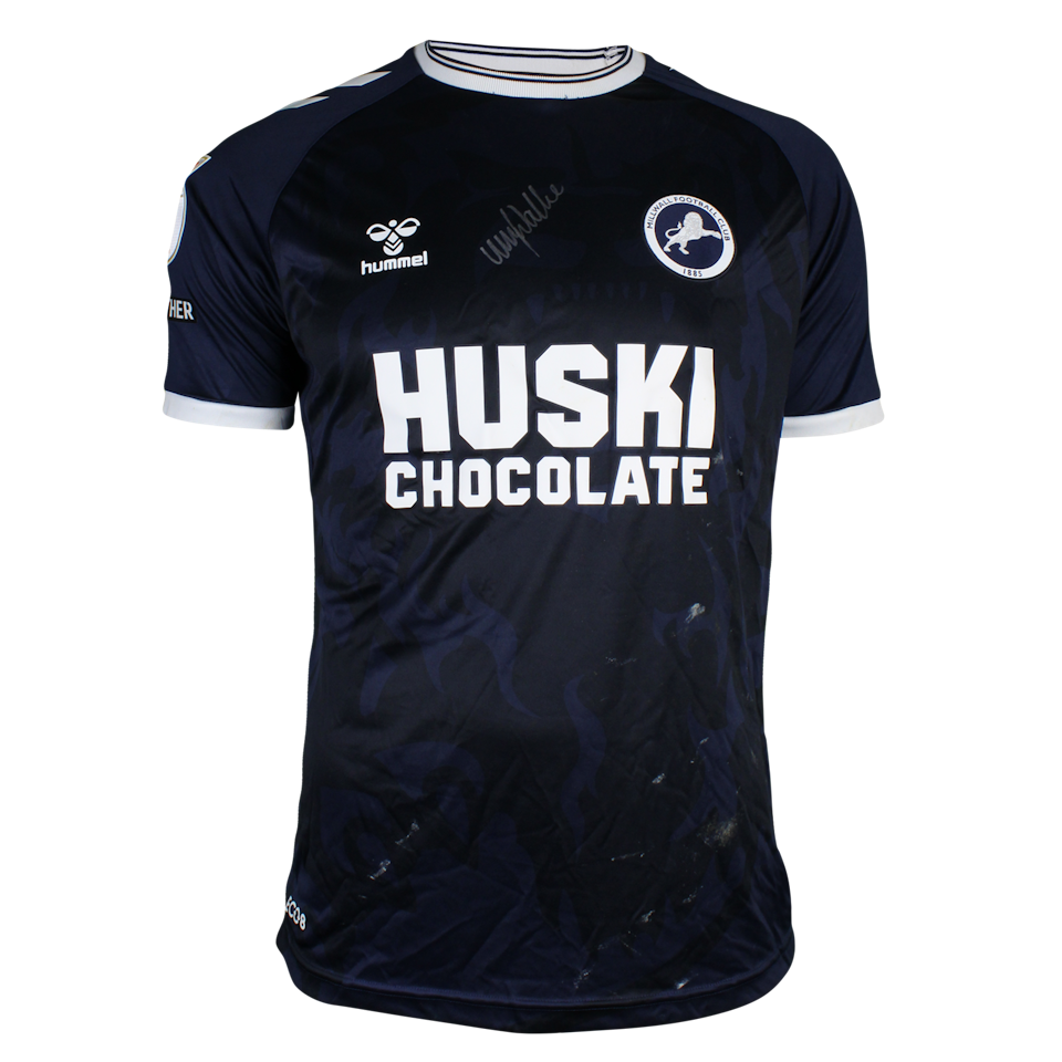 Murray Wallace Millwall shirt