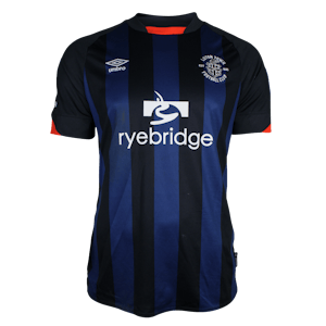 Fred Onyedinma Luton Town のシャツ