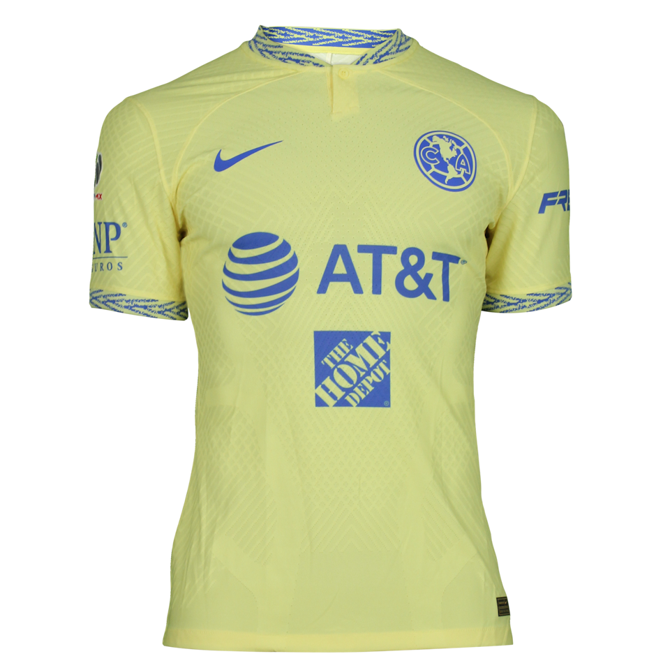 Karel Campos Club América shirt