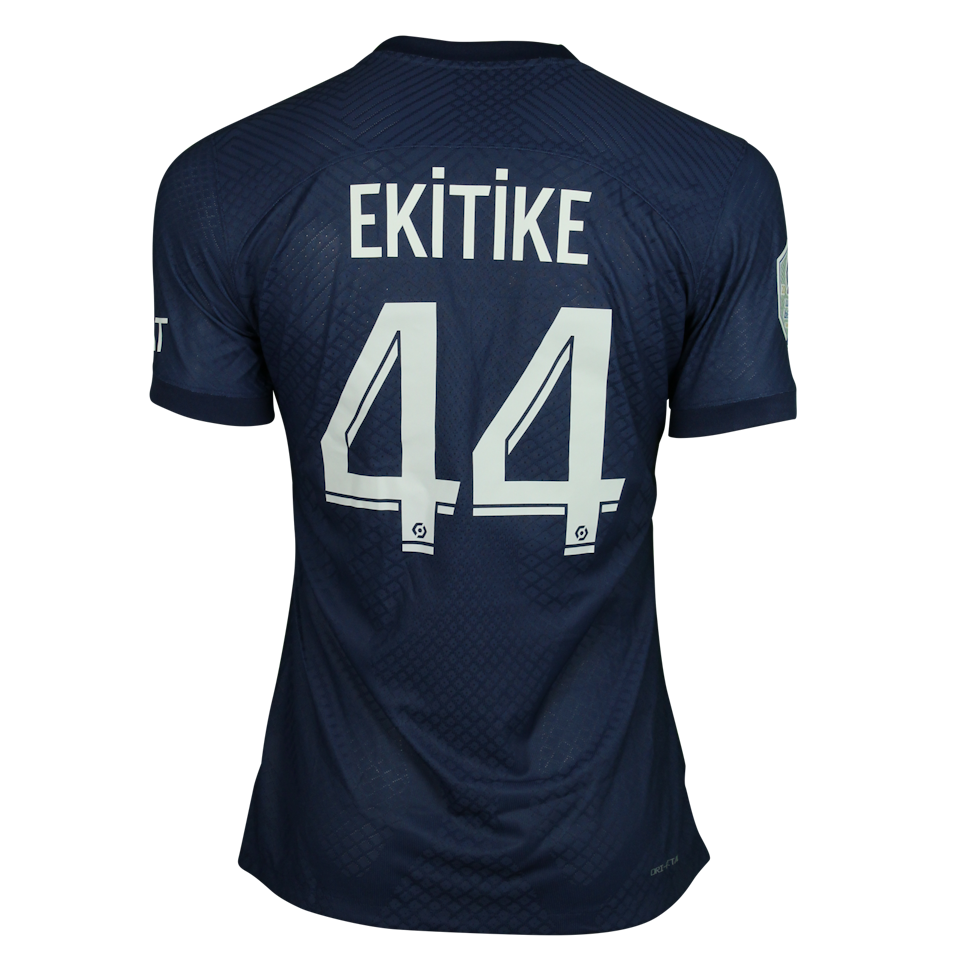 Hugo Ekitike Paris Saint-Germain jersey