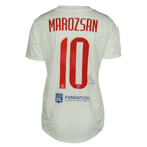 OL Lyonnes-Trikot von Dzsenifer Marozsan