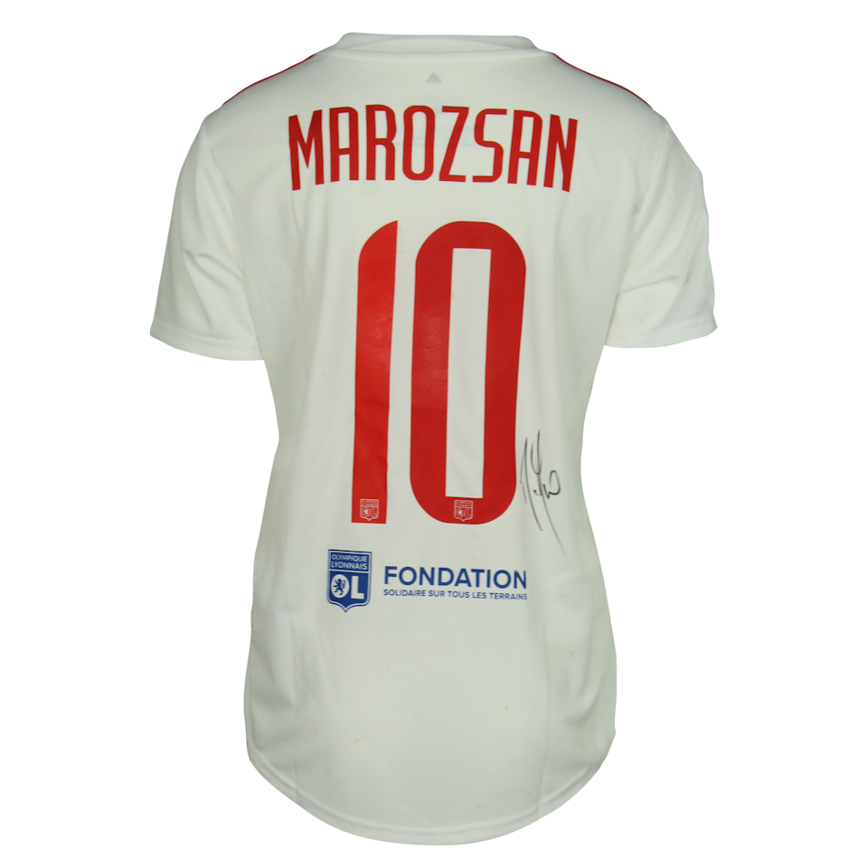 OL Lyonnes-Trikot von Dzsenifer Marozsan