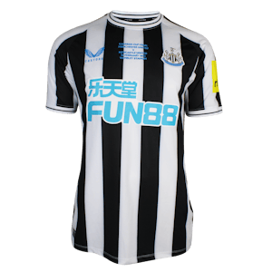 Dan Burn Newcastle United shirt