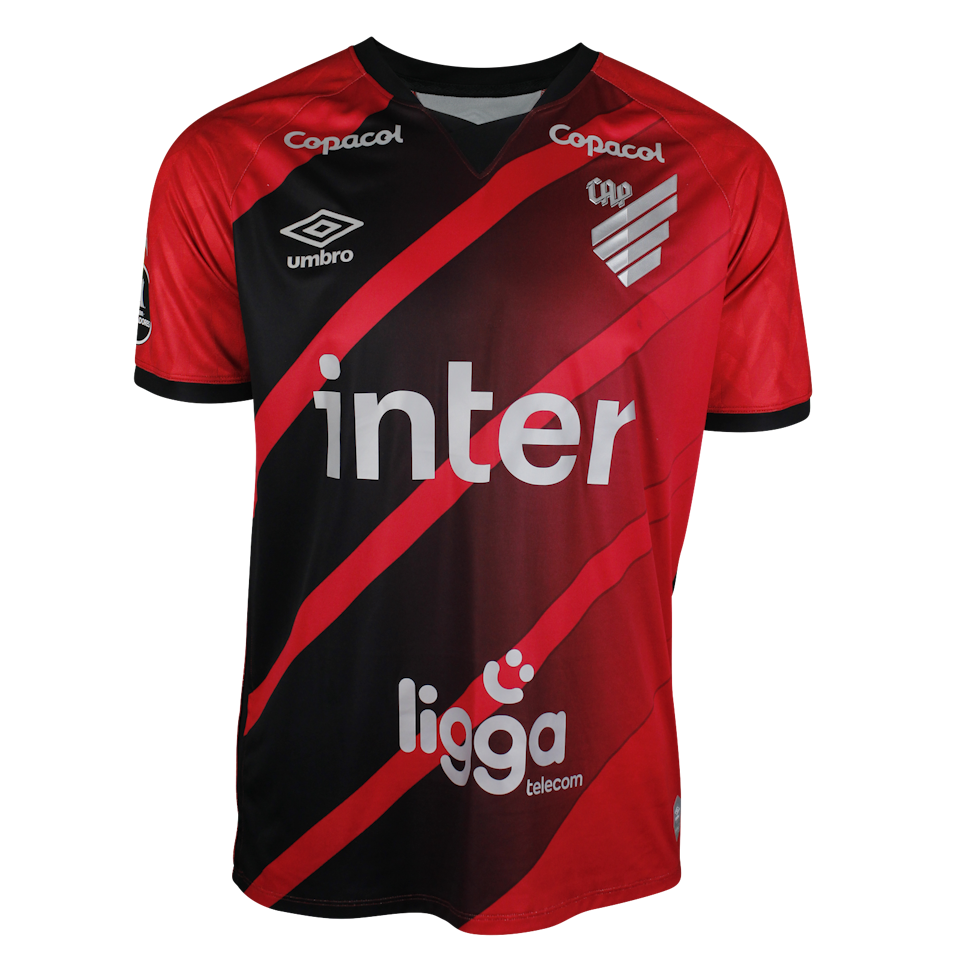 Thiago Heleno Athletico PR shirt