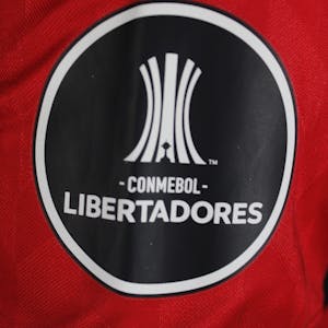 Tomás Esteban Cuello Athletico PR shirt