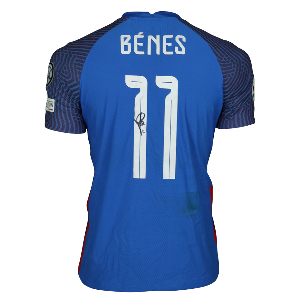 László Bénes Slovakia jersey