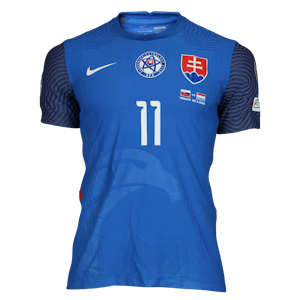 László Bénes Slovakia jersey