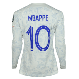Kylian Mbappé  France jersey