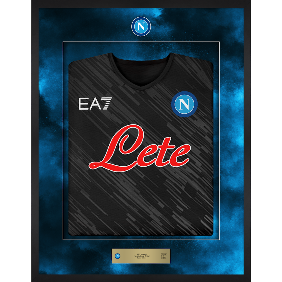 Limited Edition Framed Squad Signed Shirt - 7
