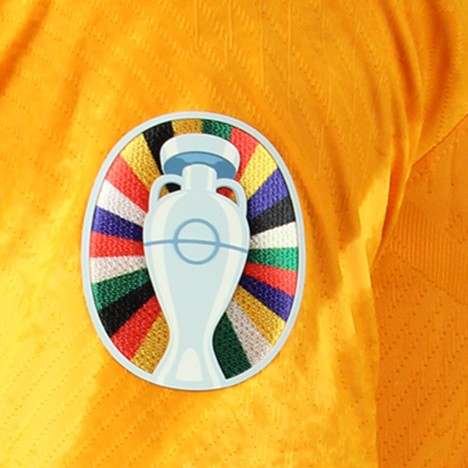 Ryan Gravenberch Netherlands camisa.
