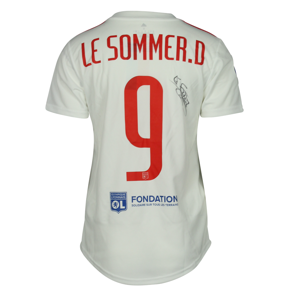 Eugénie Le Sommer OL Lyonnes shirt