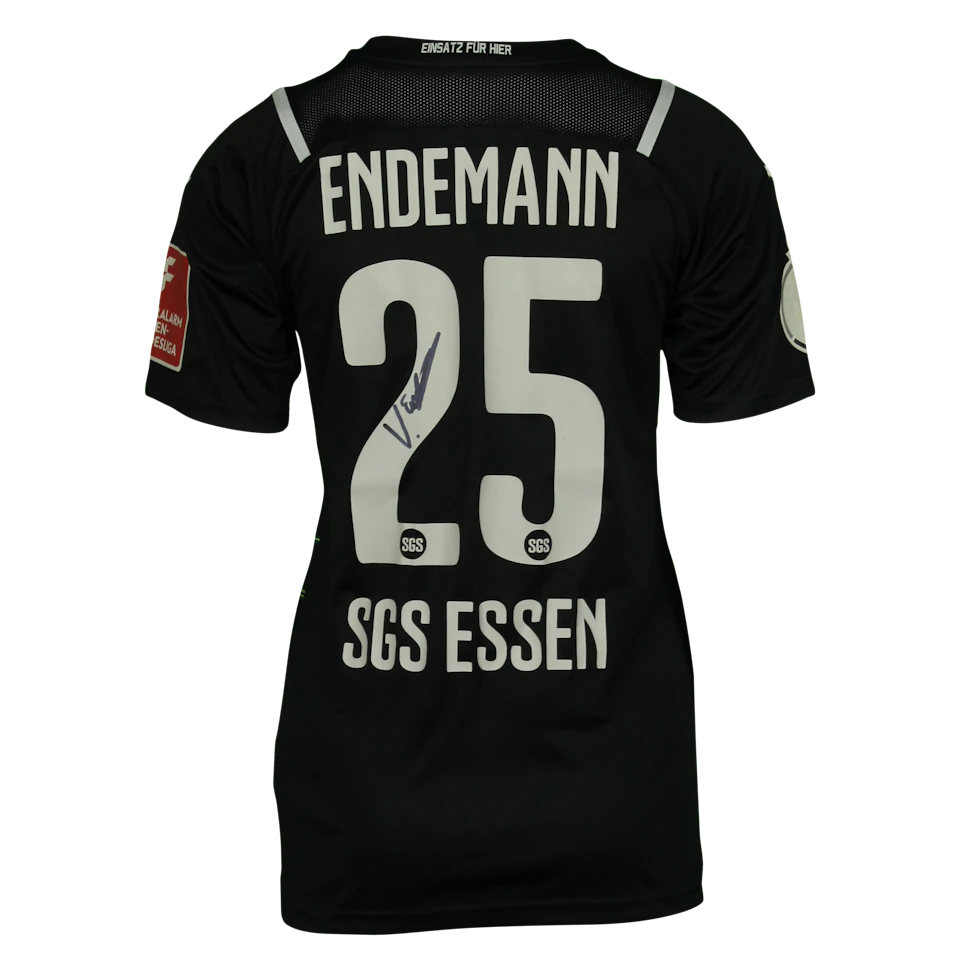 Vivien Endemann SGS Essen W shirt