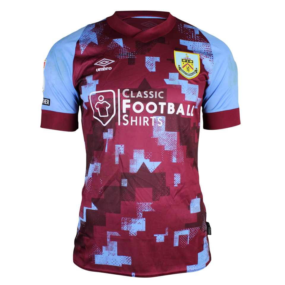 Ian Maatsen Burnley shirt