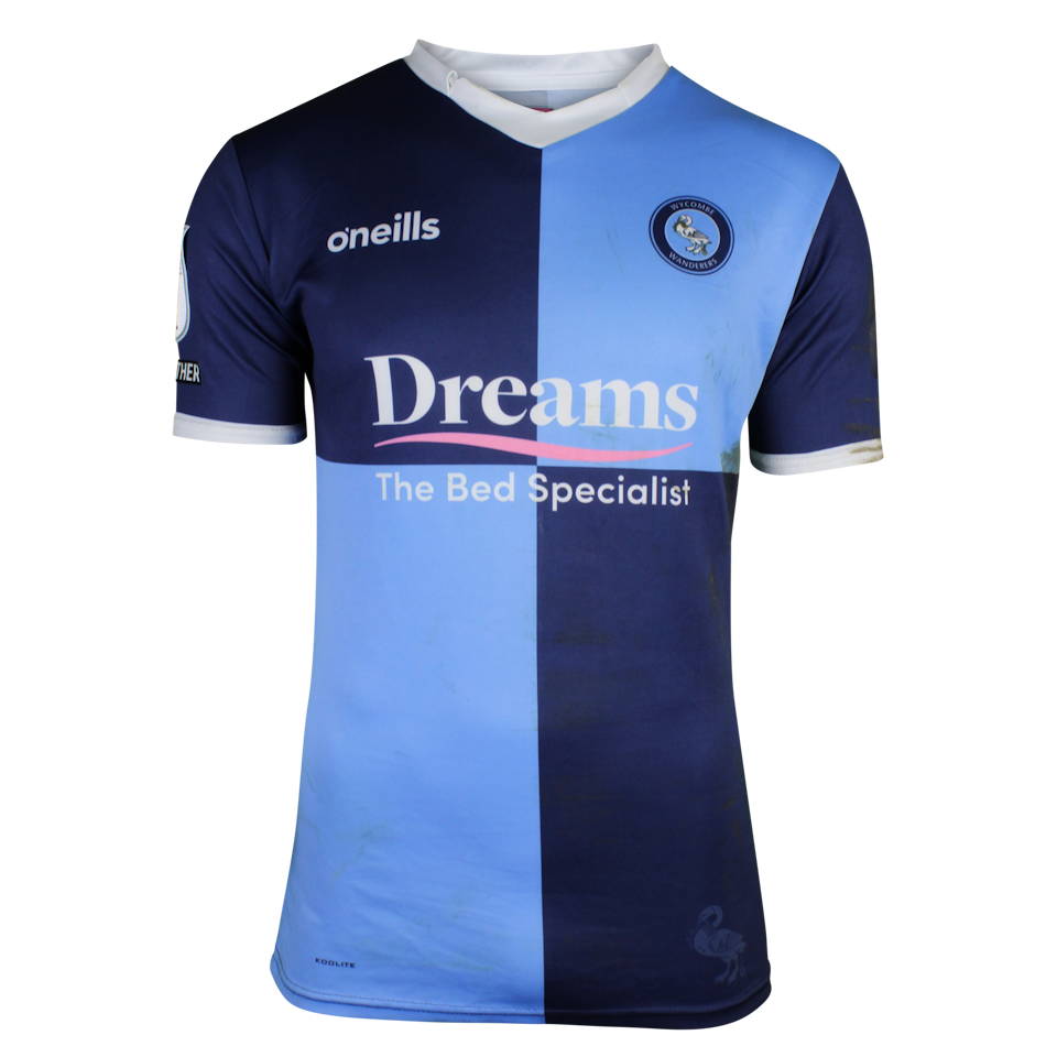 Brandon Hanlan Wycombe Wanderers shirt