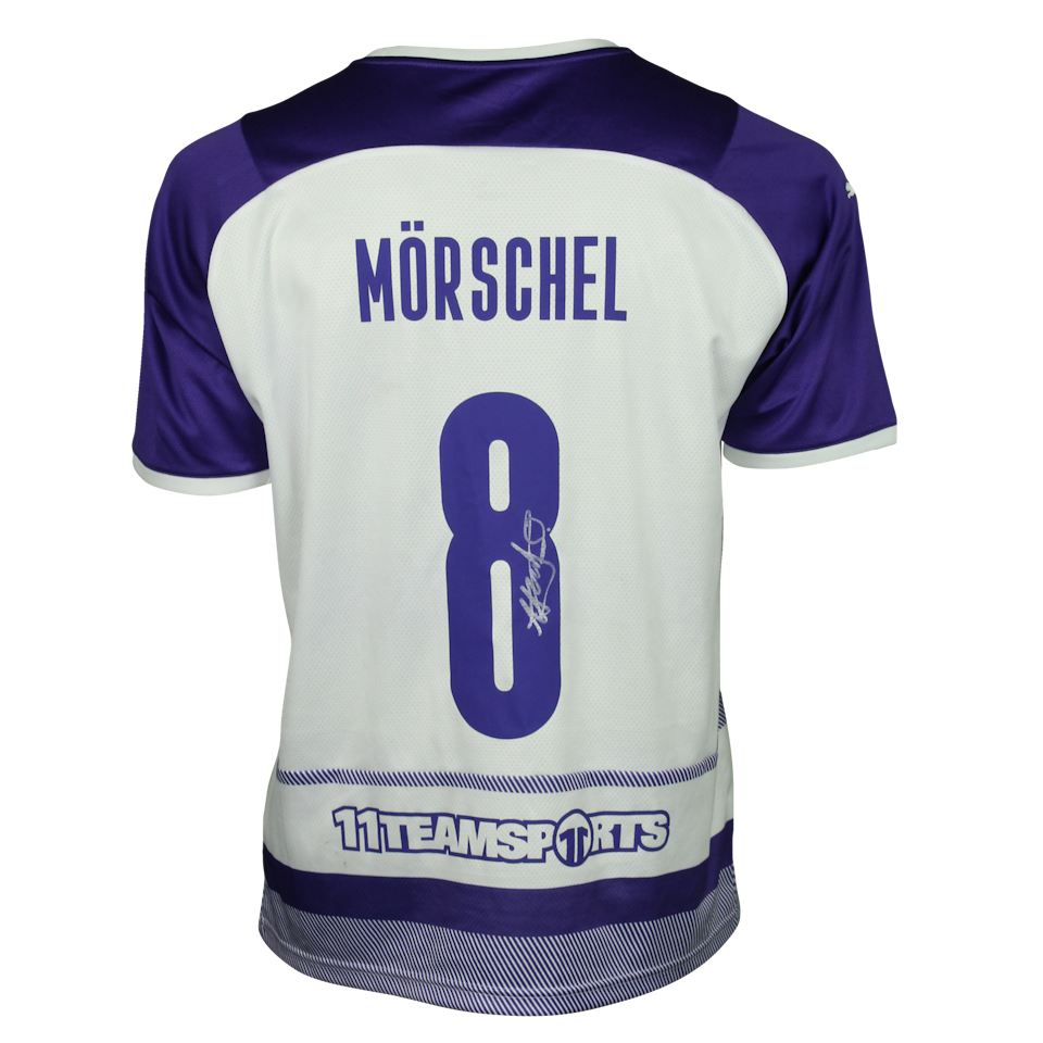 Heinz Mörschel Újpest FC shirt