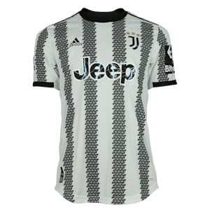 Enzo Barrenechea Juventus FC shirt
