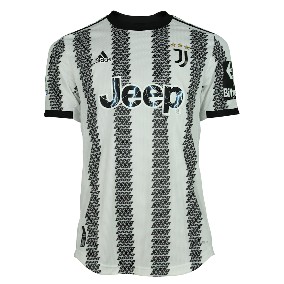 Enzo Barrenechea Juventus FC shirt