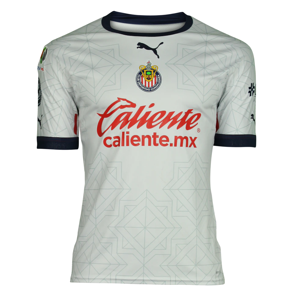 来自Chivas Guadalajara的Roberto Carlos Alvarado Hernández球衣