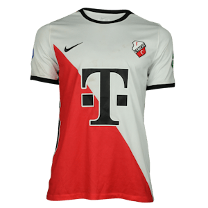 Luuk Brouwers FC Utrecht shirt