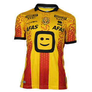 Dimitri Lavalée KV Mechelen のシャツ