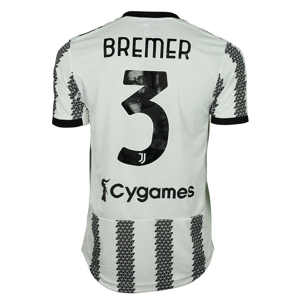 Gleison Bremer Juventus FC shirt