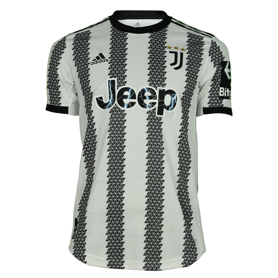Gleison Bremer Juventus FC shirt