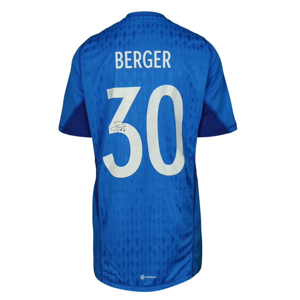 Ann-Katrin Berger Germany W forması