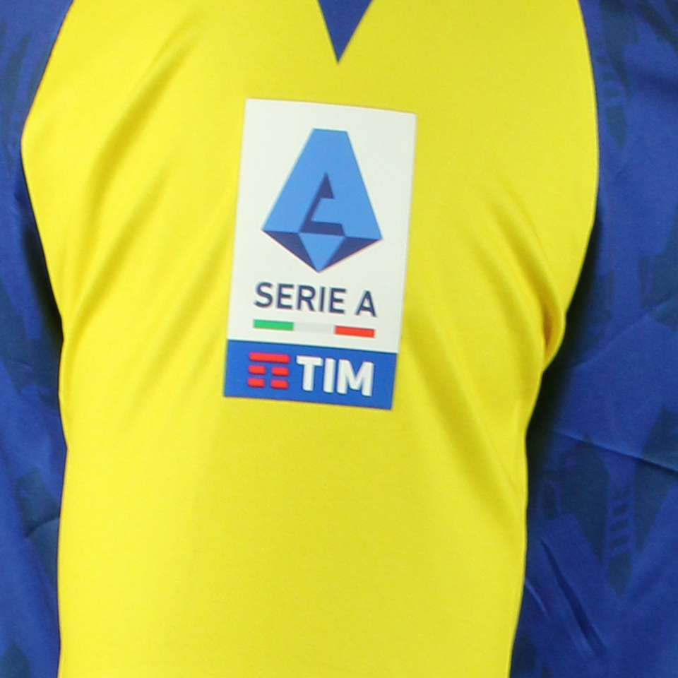 Giangiacomo Magnani Hellas Verona FC shirt