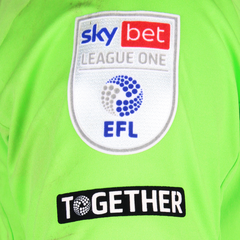Ashley Maynard-Brewer Charlton Athletic shirt