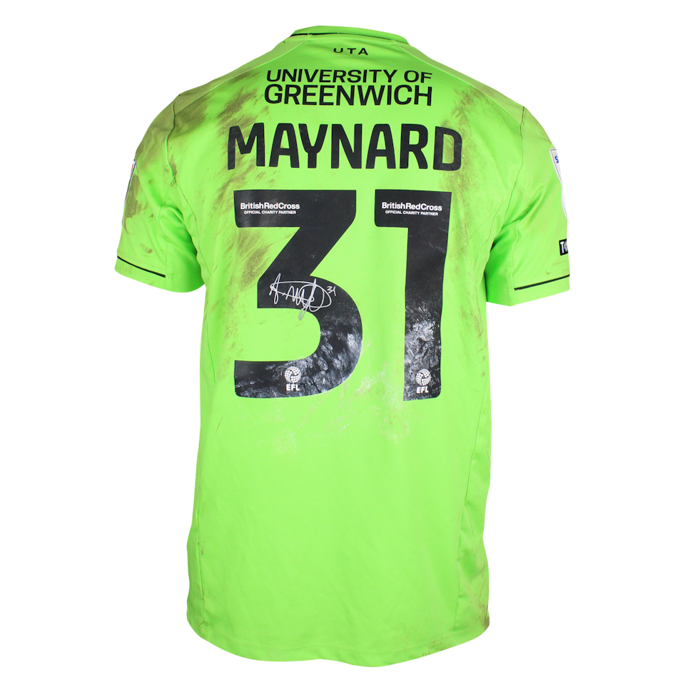 Ashley Maynard-Brewer Charlton Athletic shirt