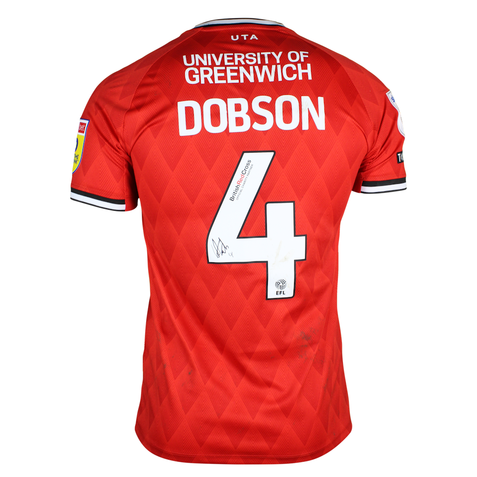 来自Charlton Athletic的George Dobson球衣