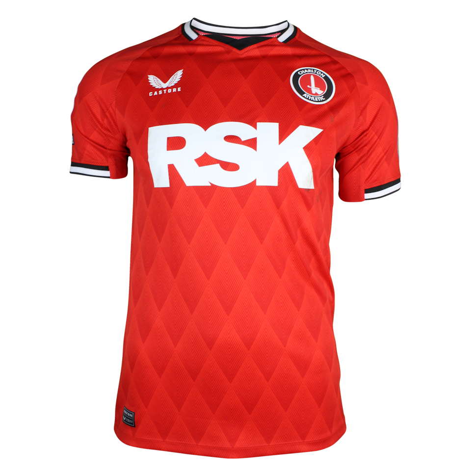 来自Charlton Athletic的George Dobson球衣