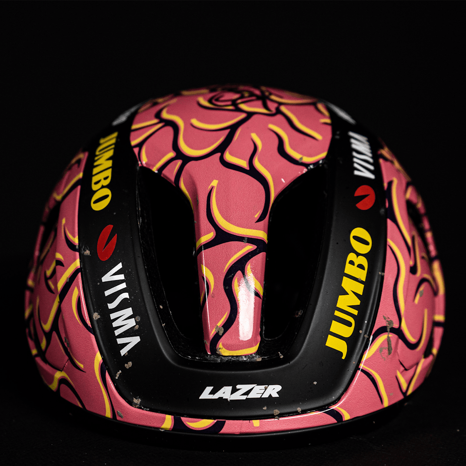 Noemi Rüegg - Helmet 