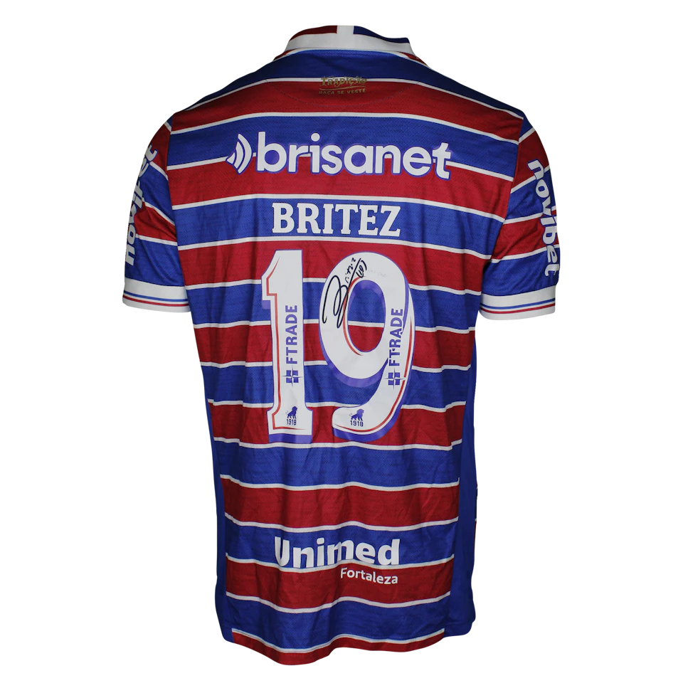 Emanuel Brítez Fortaleza camisa.