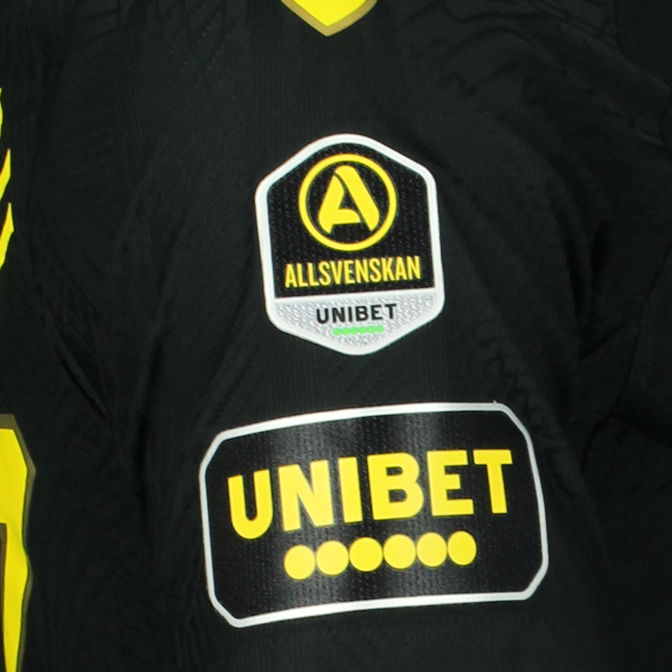 Elias Durmaz AIK shirt