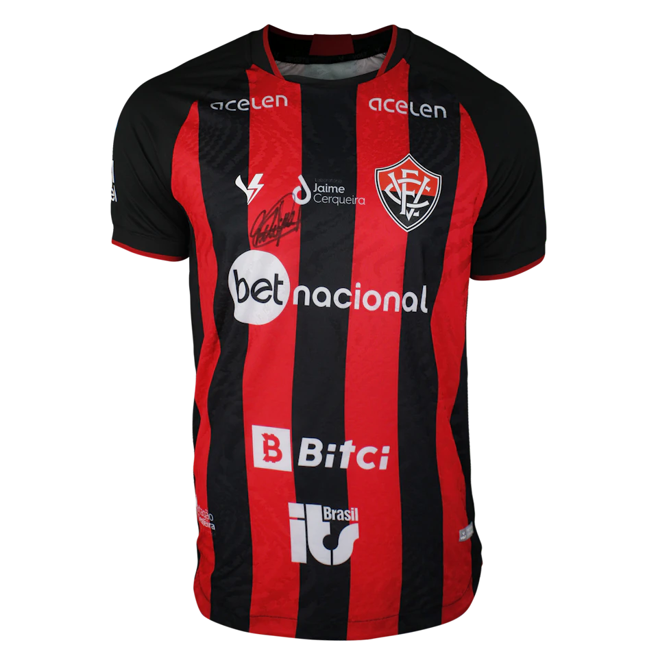 Felipe Vieira Vitória のシャツ