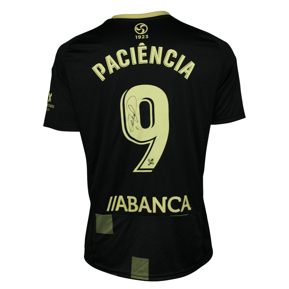 Gonçalo Mendes Paciencia RC Celta shirt