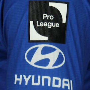 Sven Kums KAA Gent shirt