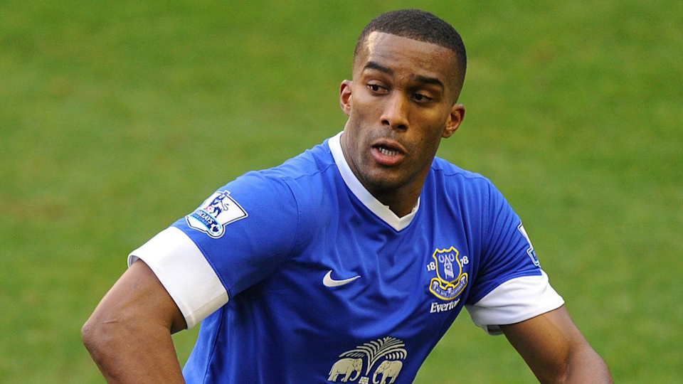 Sylvain Distin l Everton 2012/13