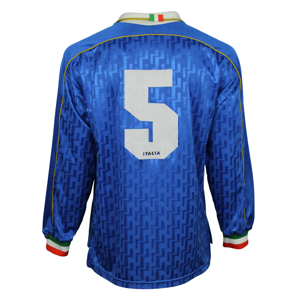 Paolo Maldini l Italia 1995