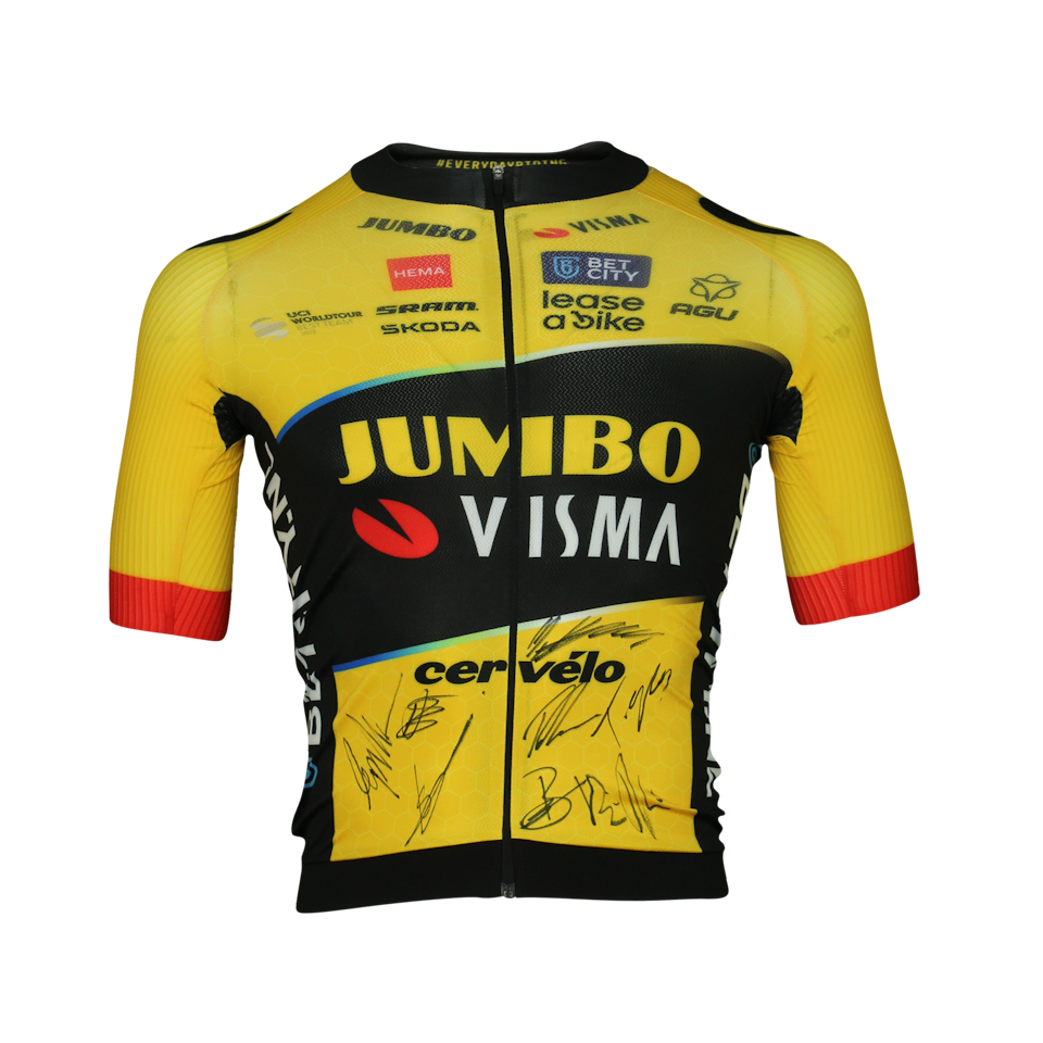Squad Signed Shirt - 1