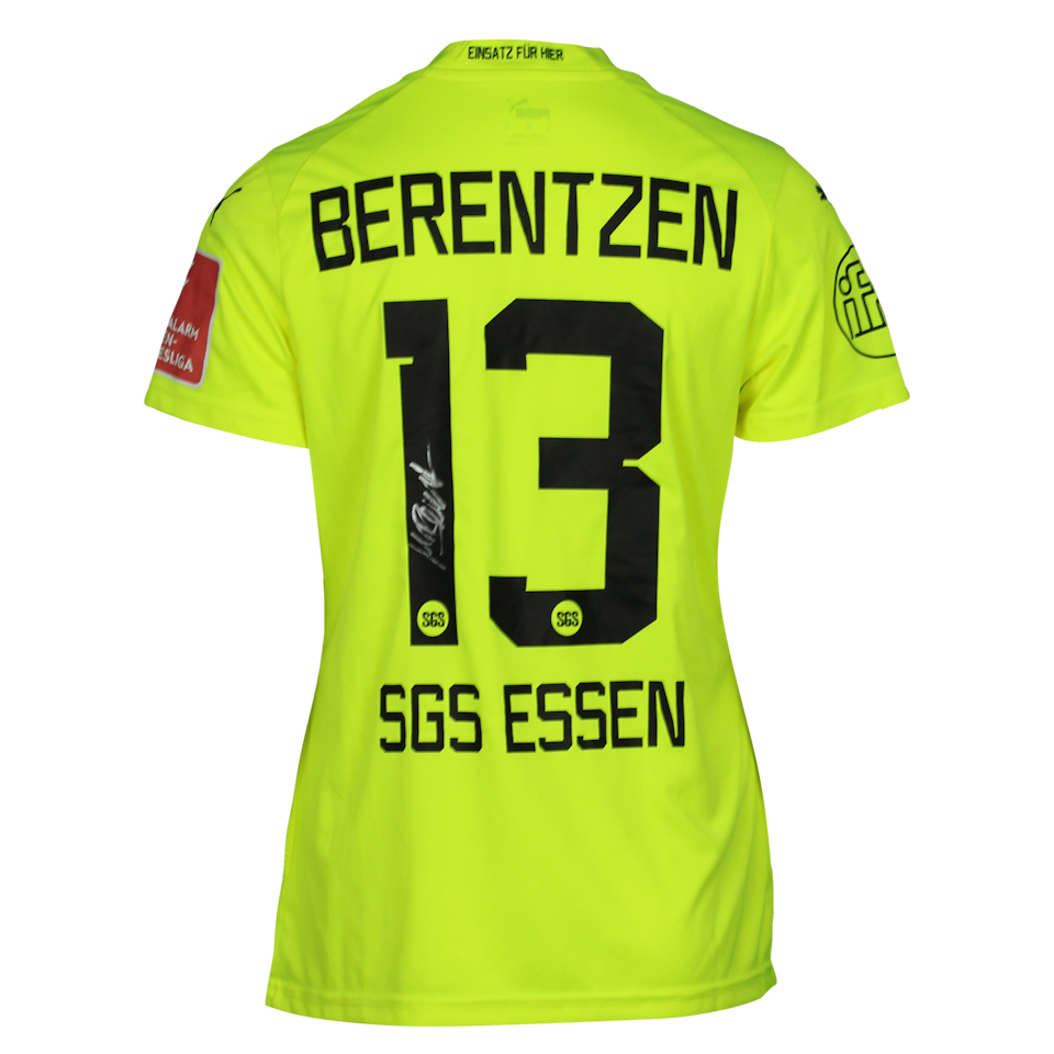 Maike Berentzen SGS Essen W shirt