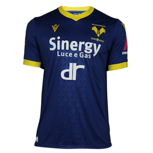 来自Hellas Verona FC的Milan Đurić球衣